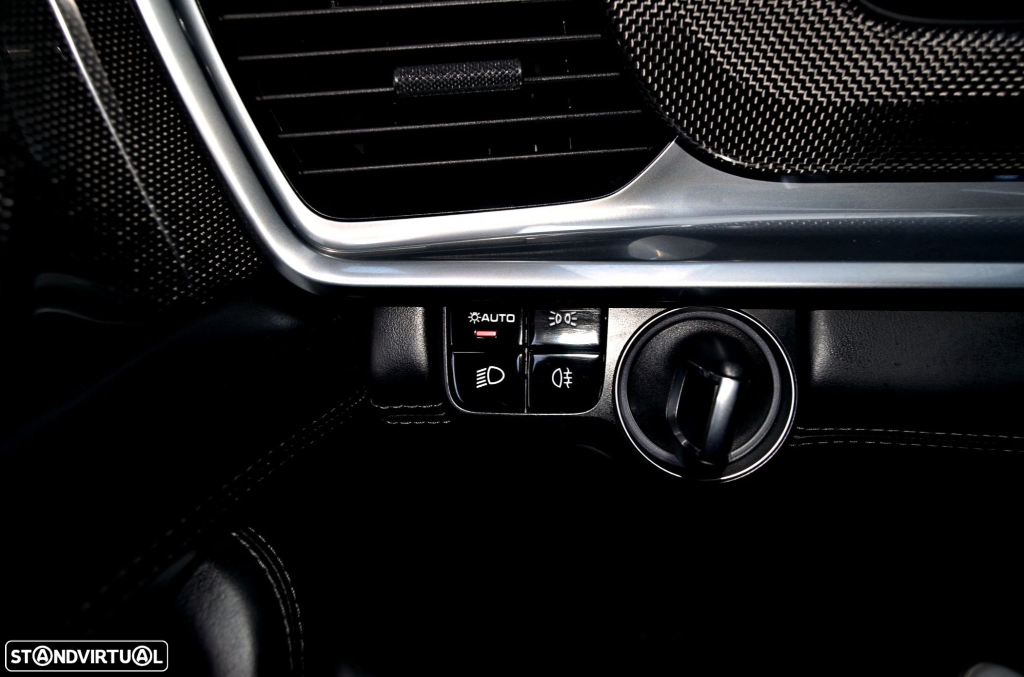 Porsche Panamera 4 E-Hybrid - 15