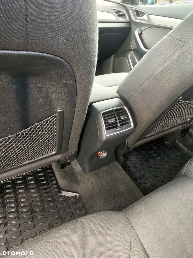 Audi Q3 - 22