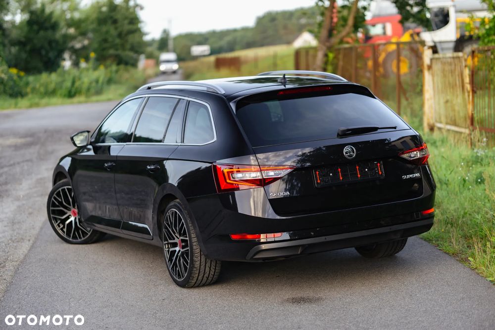 Skoda Superb - 18