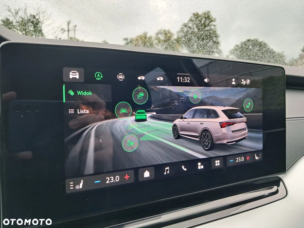 Skoda Octavia 1.5 TSI mHEV Selection DSG - 20