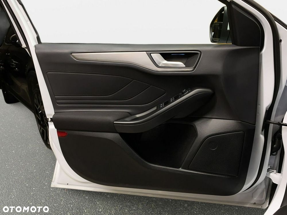 Ford Focus - 27