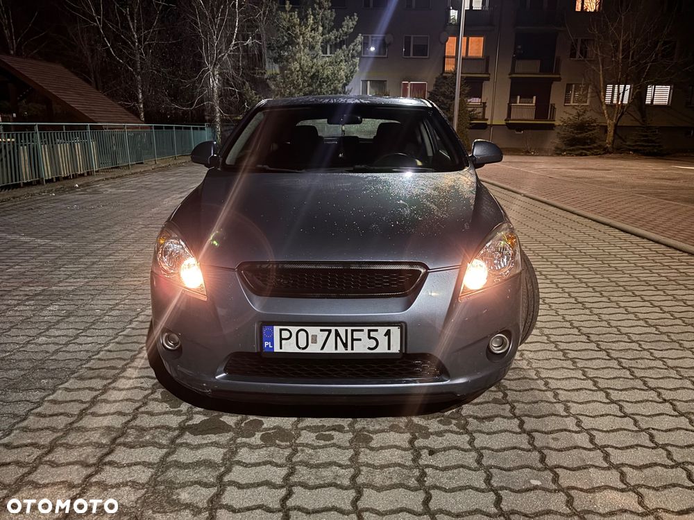 Kia Ceed 1.6 Comfort - 2