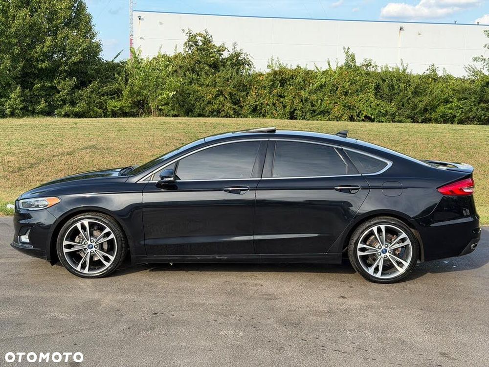 Ford Fusion - 3