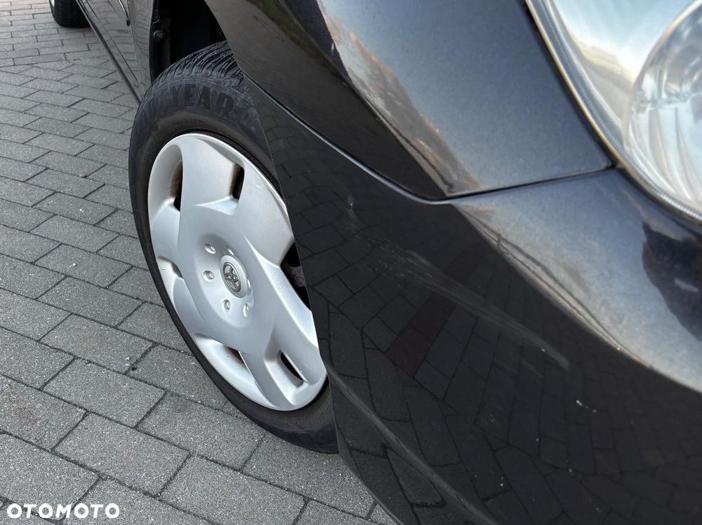 Toyota Corolla Verso 2.0 D-4D Sol - 9