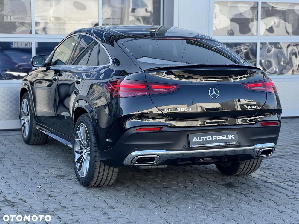 Mercedes-Benz GLE 300 d 4Matic 9G-TRONIC AMG Line Advanced Plus - 11