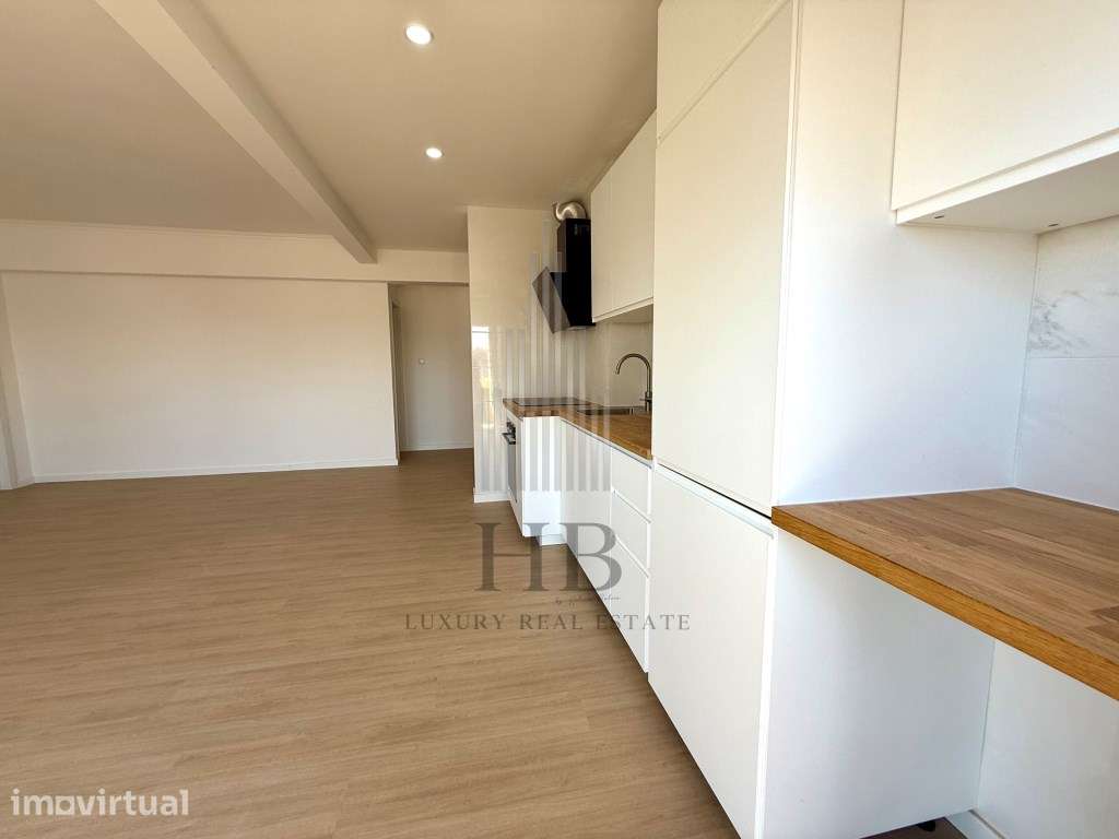 Apartamento T3 Totalmente Remodelado | São Brás | Amadora - Grande imagem: 4/28