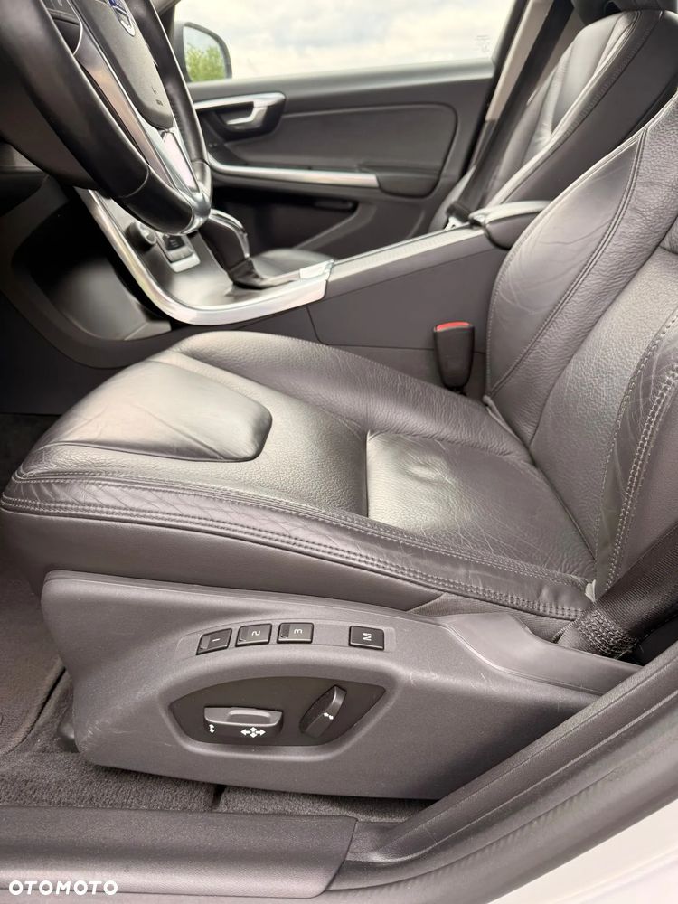 Volvo V60 D3 Kinetic - 9
