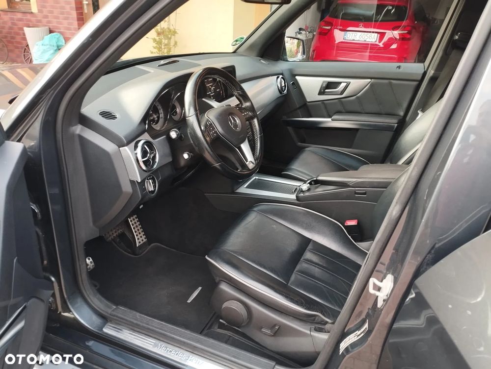 Mercedes-Benz GLK 350 CDI 4Matic (BlueEFFICIENCY) 7G-TRONIC - 33