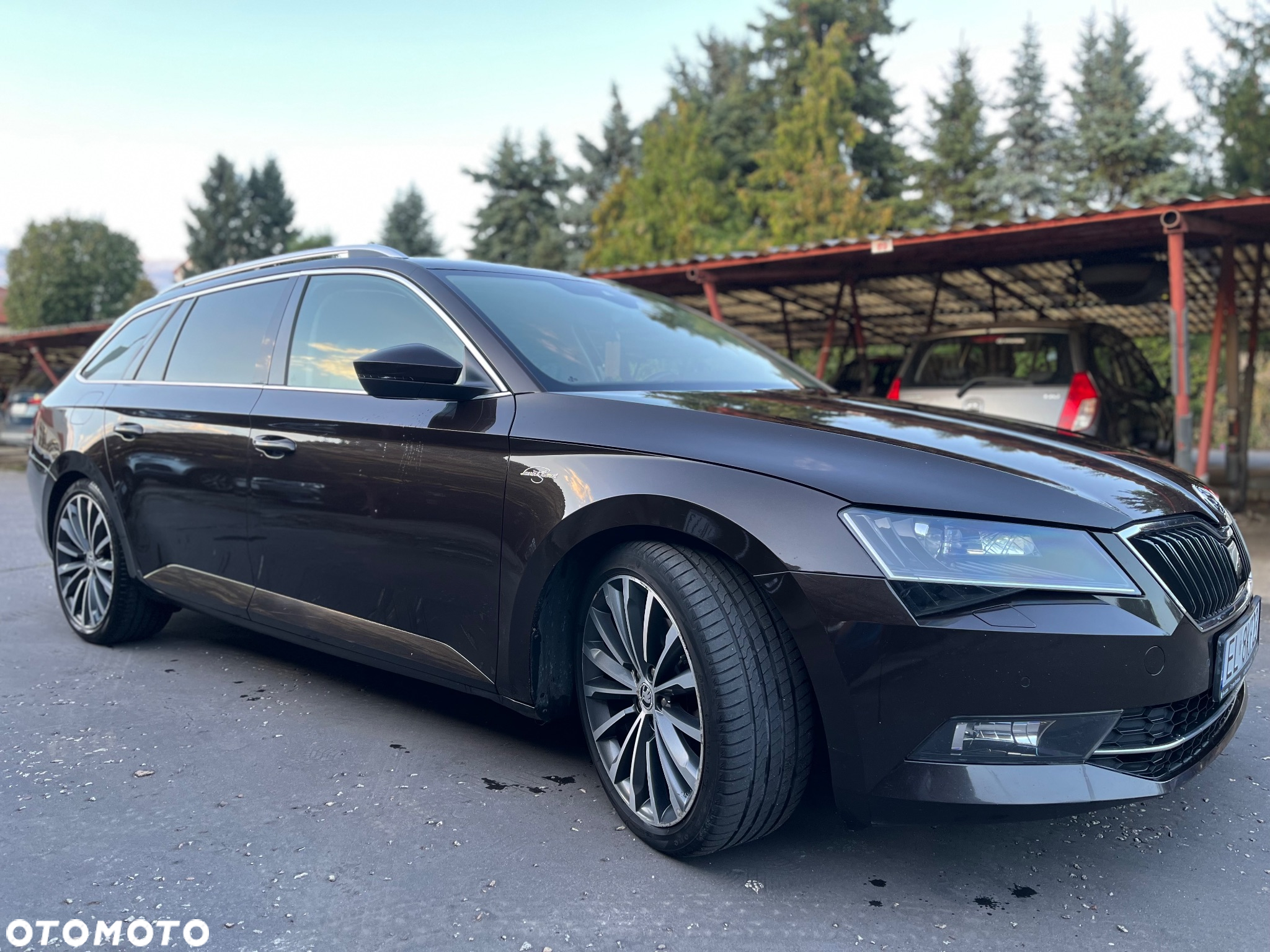 Skoda Superb 2.0 TDI 4x4 L&K DSG - 3