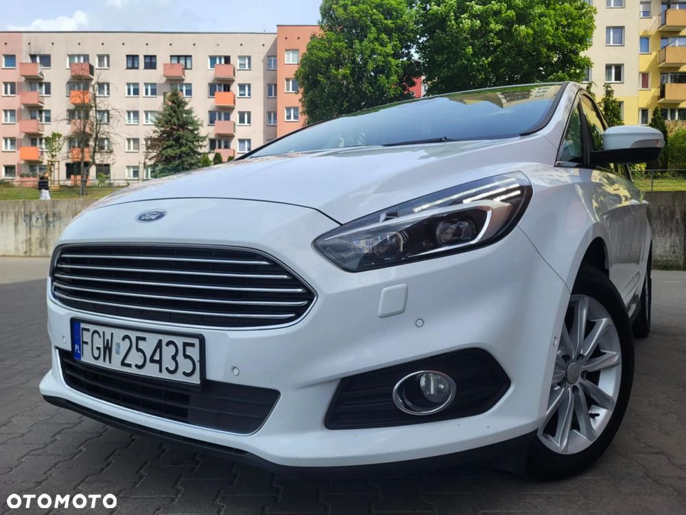 Ford S-Max 2.0 EcoBlue Titanium - 4