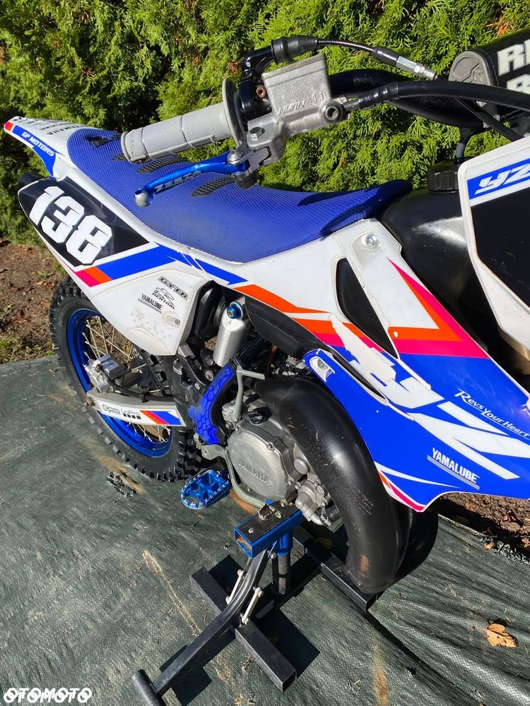Yamaha YZ - 12