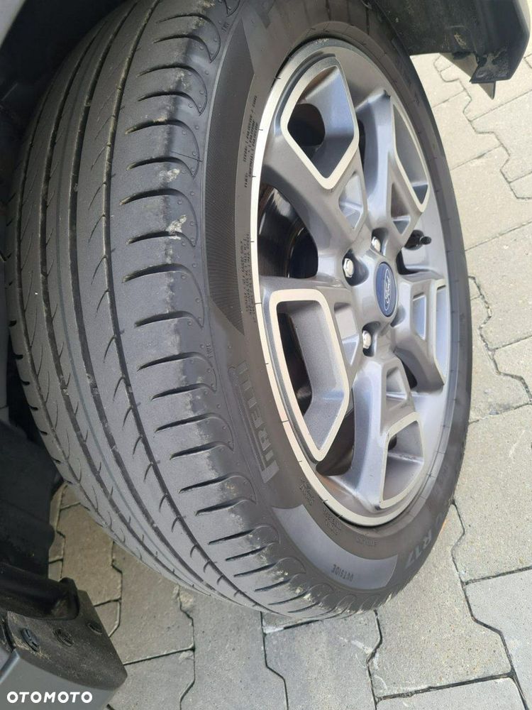 Ford EcoSport - 30