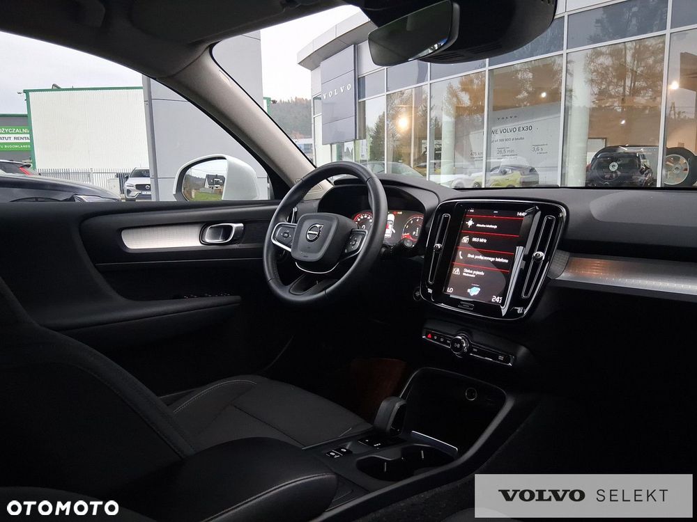 Volvo XC 40 - 12