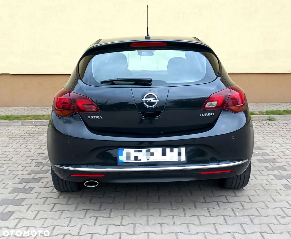 Opel Astra 1.4 Turbo Exklusiv - 5