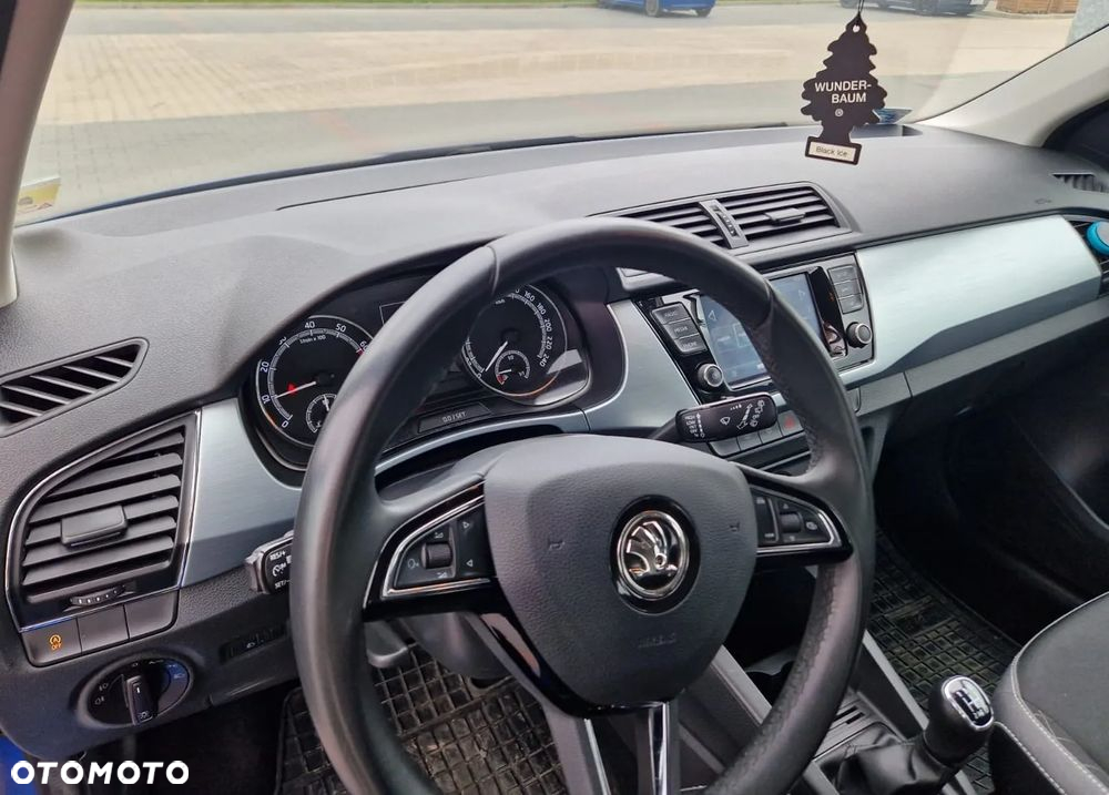 Skoda Fabia - 6