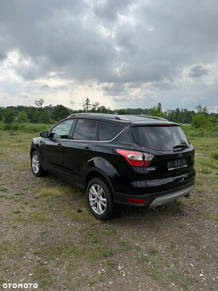 Ford Kuga 1.5 EcoBoost 2x4 Trend - 3