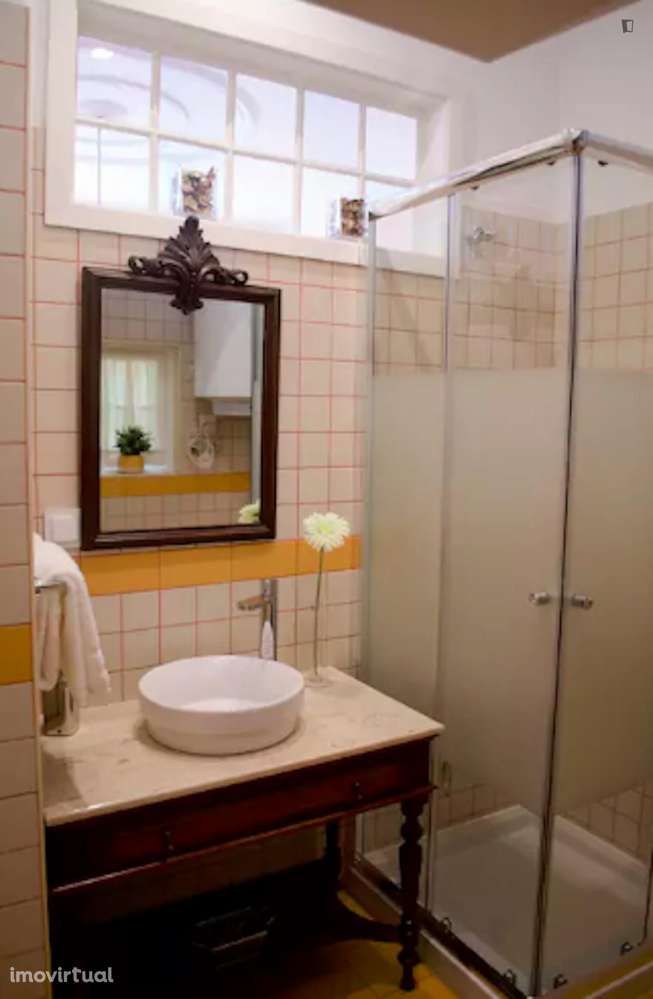 Apartamento com 1 quartos - localizado em Massarelos Porto - Grande imagem: 5/10