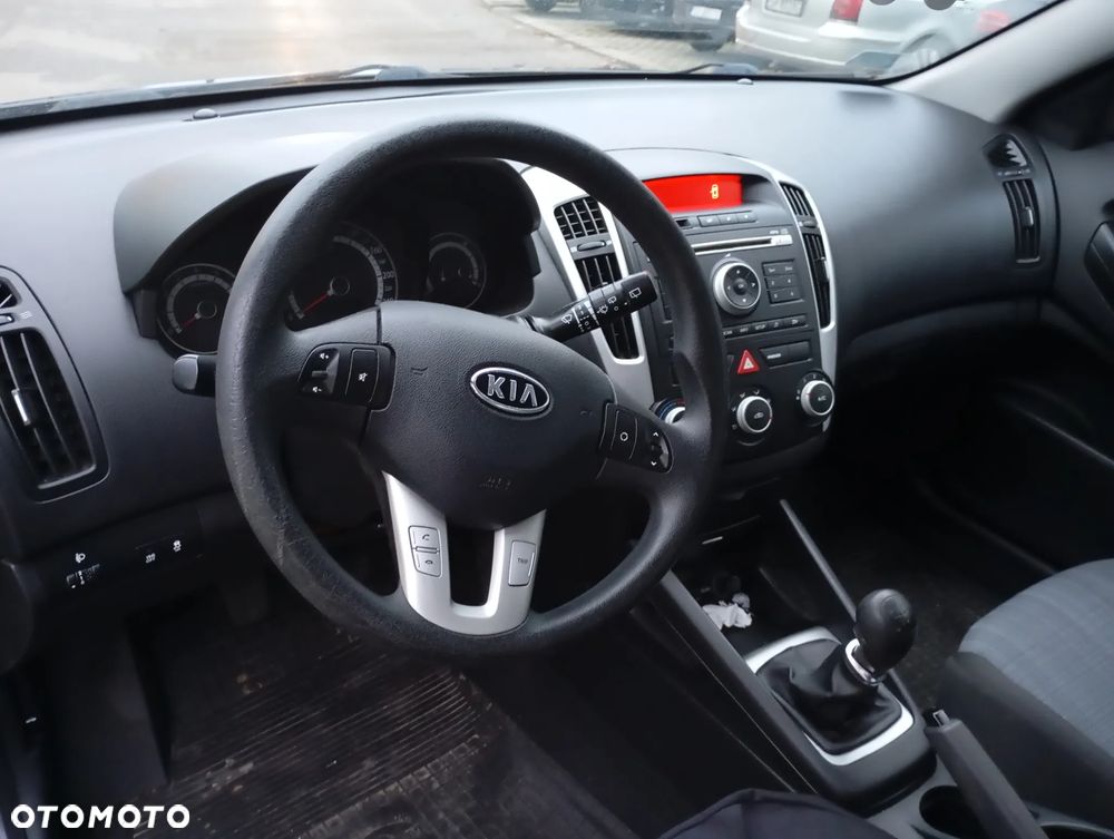 Kia ProCeed 1.4 Comfort - 4
