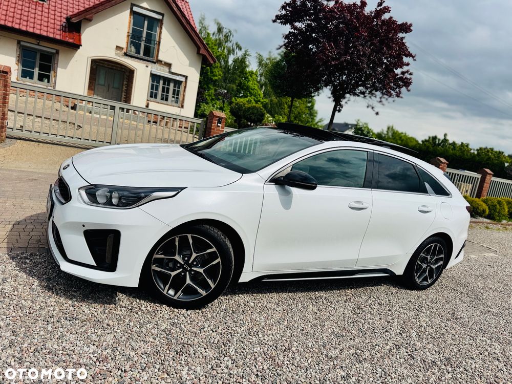 Kia ProCeed 1.5 T-GDI GT Line - 34