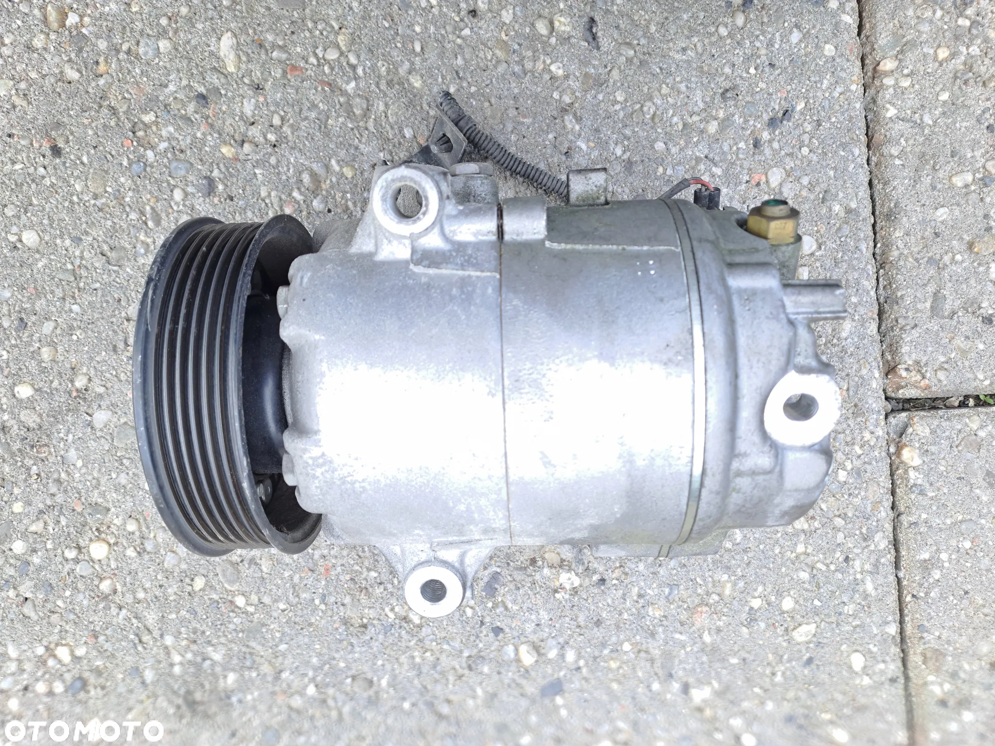 Opel Astra J IV sprężarka kompresor klimatyzacji Delphi 13271266 - 8
