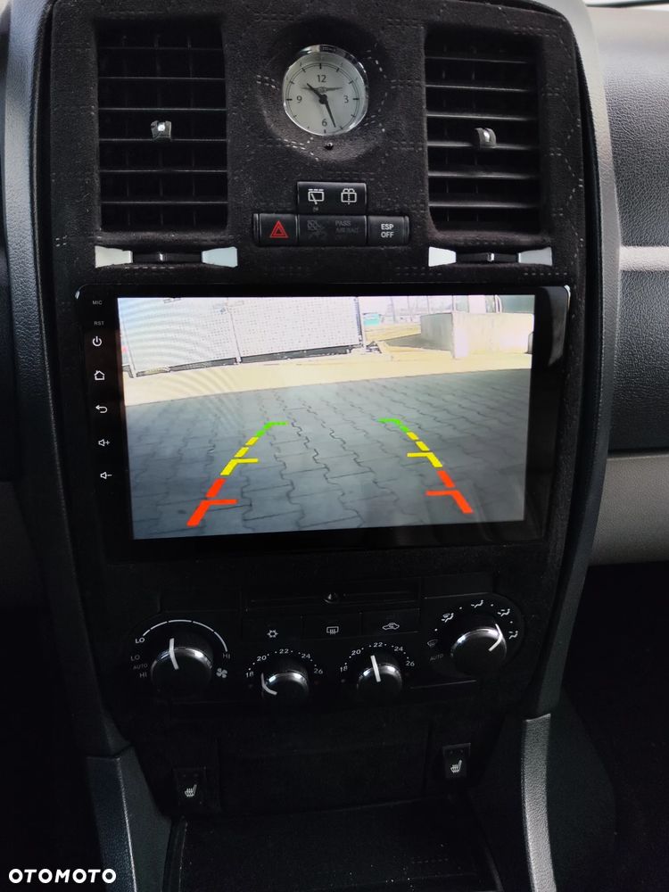 Chrysler 300C 3.5 V6 AWD - 15