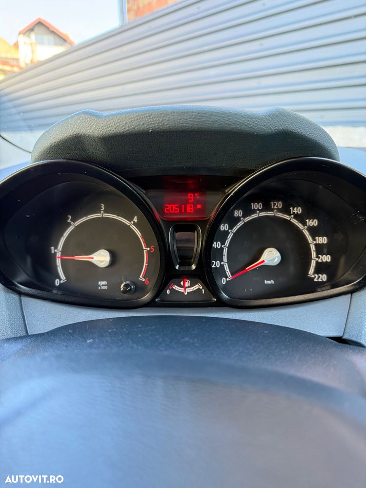 Ford Fiesta 1.6 TDCI Econetic Trend - 12