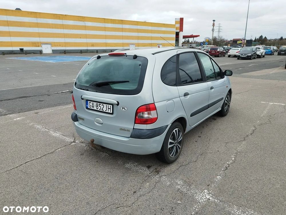 Renault Scenic Megane 1.4 RN 16V - 8