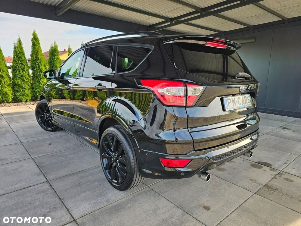 Ford Kuga - 4