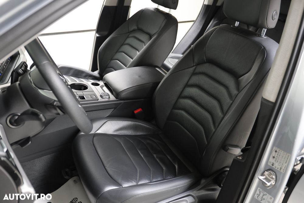 Volkswagen Touareg V6 TDI Elegance - 14