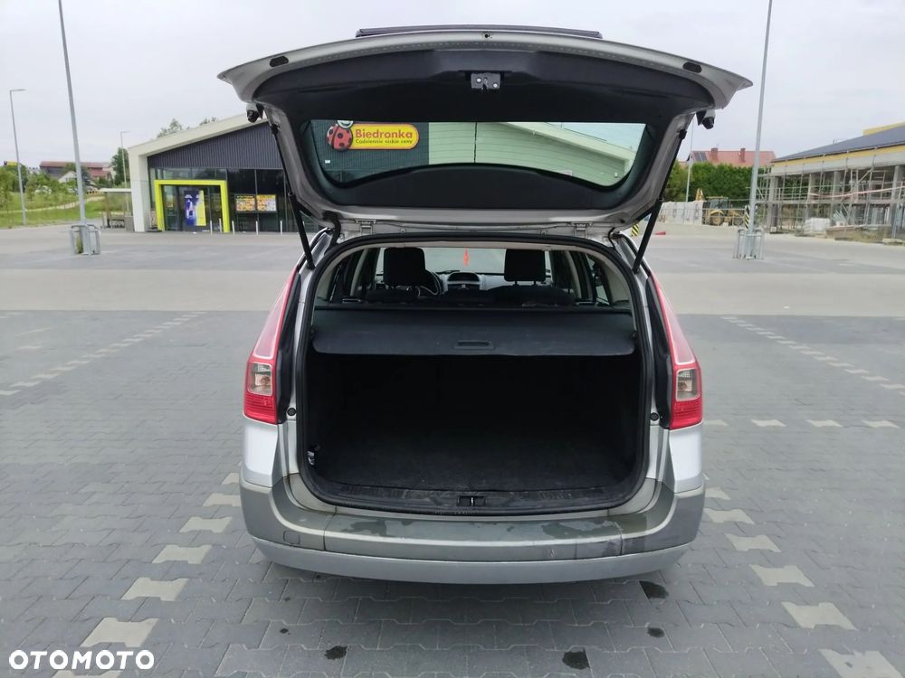 Renault Megane 1.6 16V Authentique - 6
