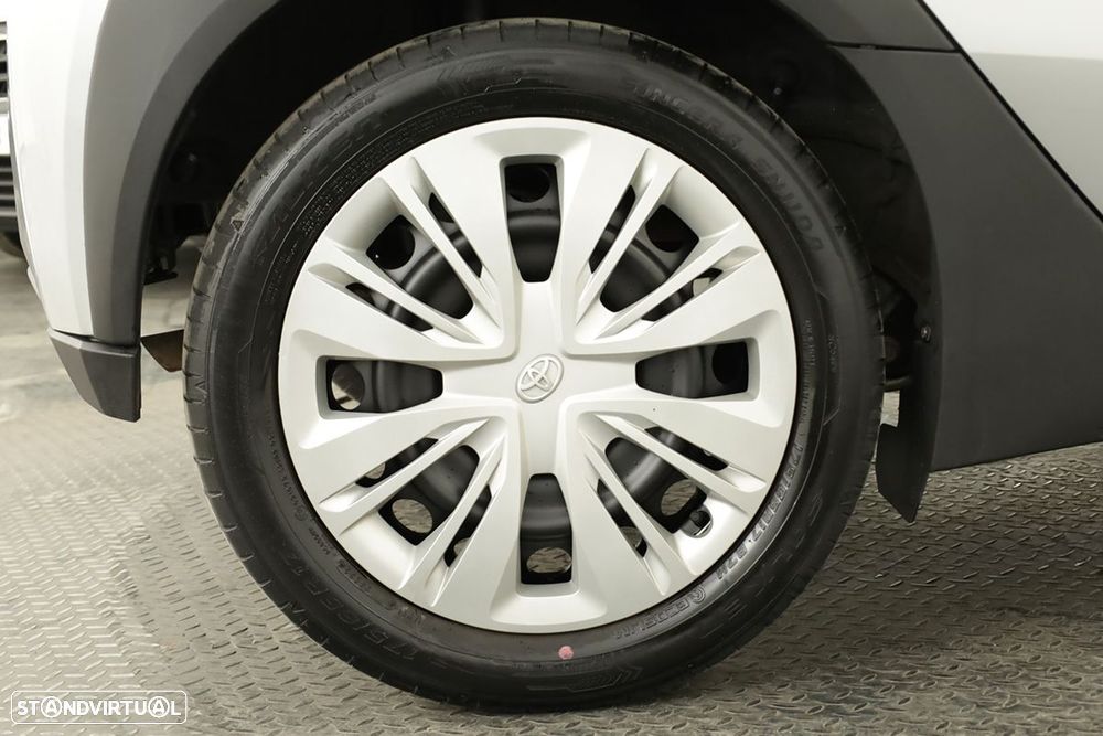 Toyota Aygo 1.0 X-Play - 5