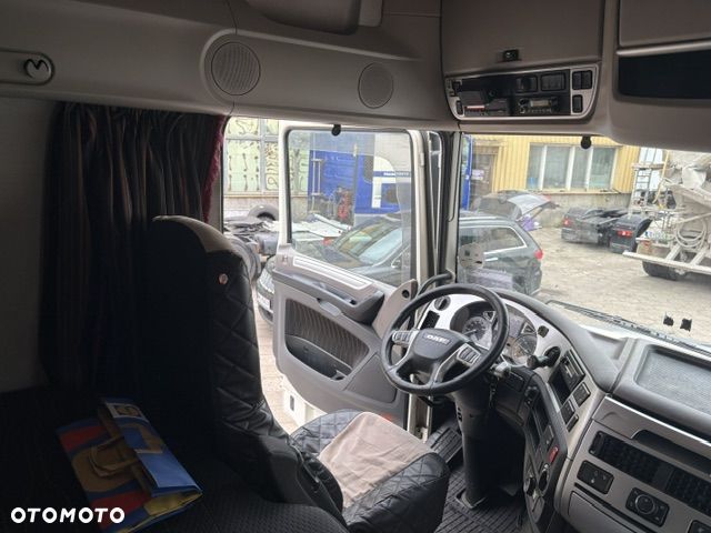 DAF - 11