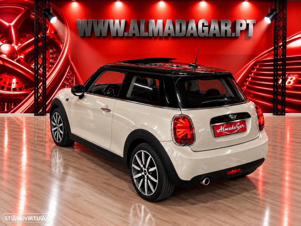 MINI 3 Portas Cooper Camden Edition Auto - 5
