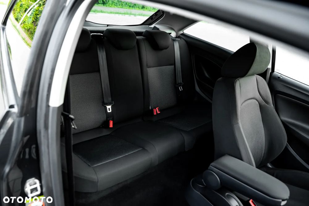 Seat Ibiza 1.6 16V Sport Edition - 32