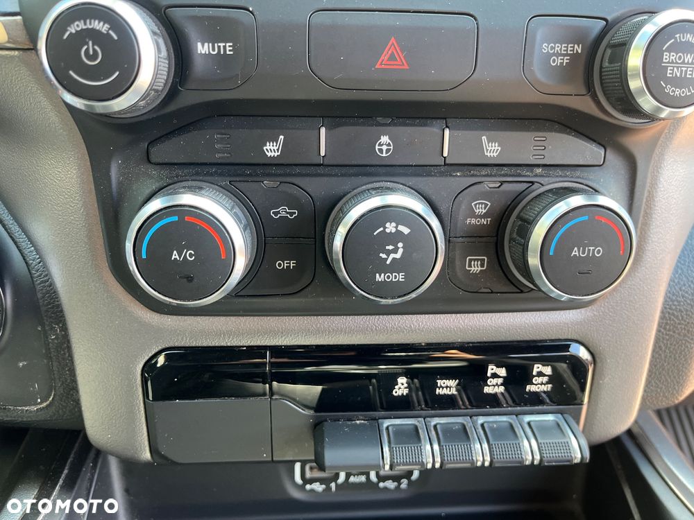 RAM 1500 5.7 Quad Cab Longbed Laramie Sport - 8