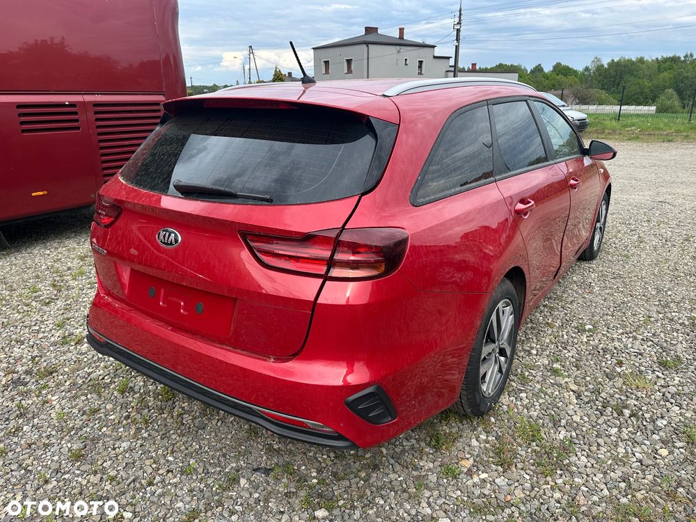 Kia Ceed 1.4 Vision - 9
