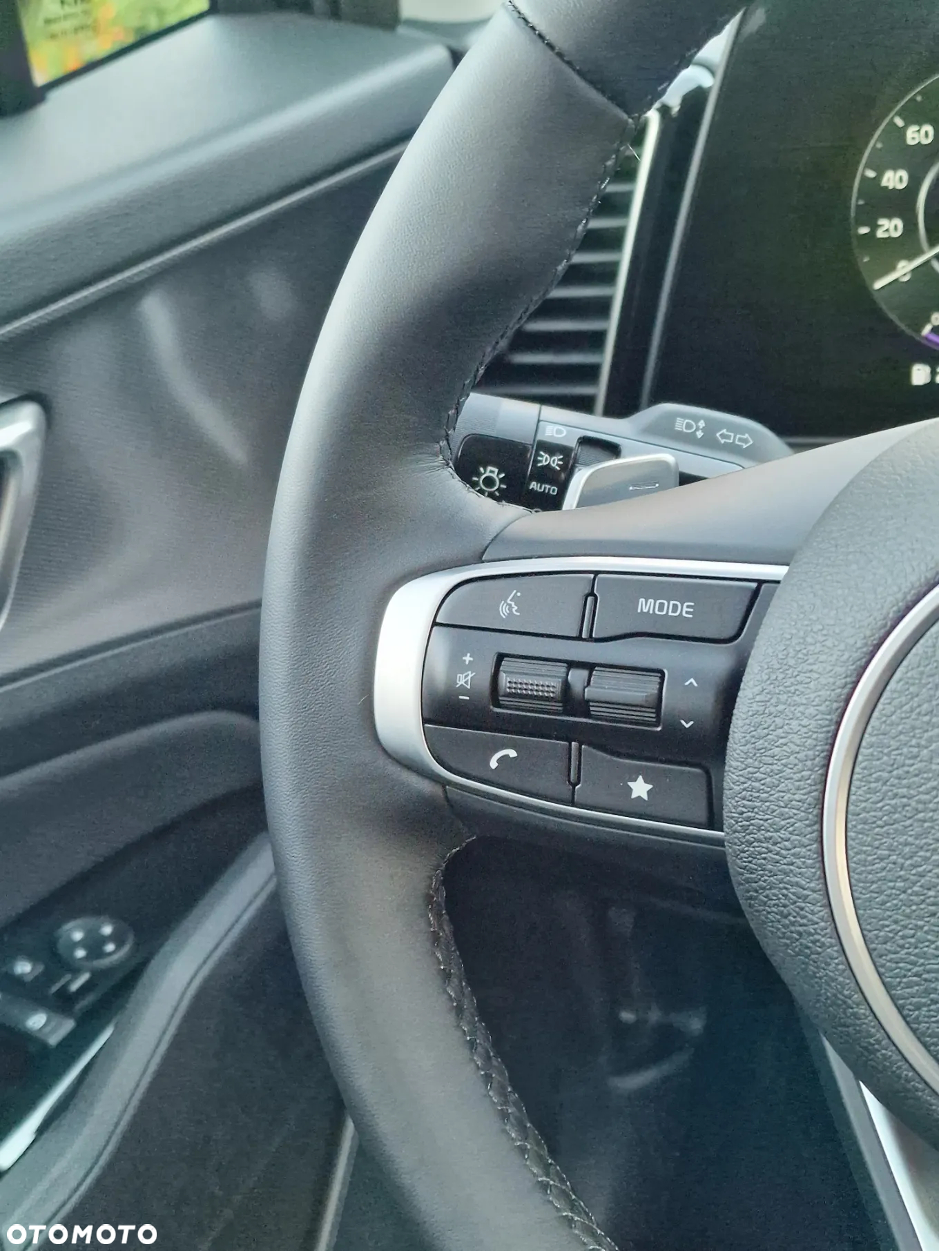 Kia Sportage 1.6 T-GDI Business Line 2WD DCT - 27