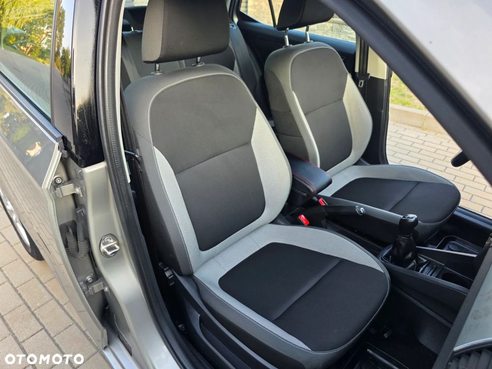 Skoda Fabia 1.2 TSI Ambition - 25