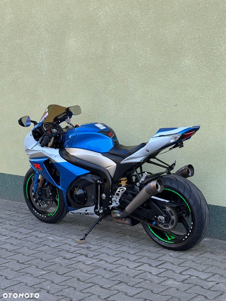 Suzuki GSX-R - 19