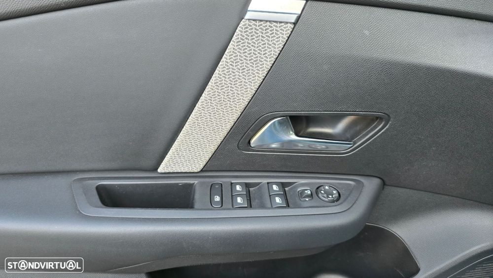 Citroën C4 1.2 PureTech Shine - 8