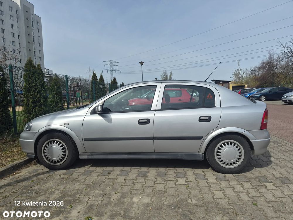 Opel Astra - 1