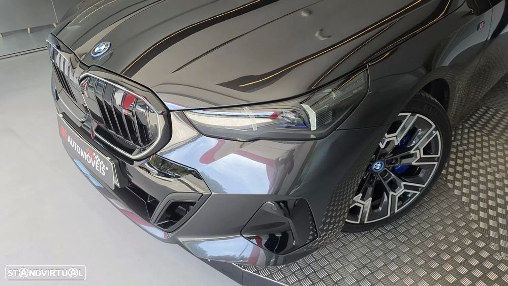 BMW i5 eDrive40 Pack Desportivo M Pro - 27