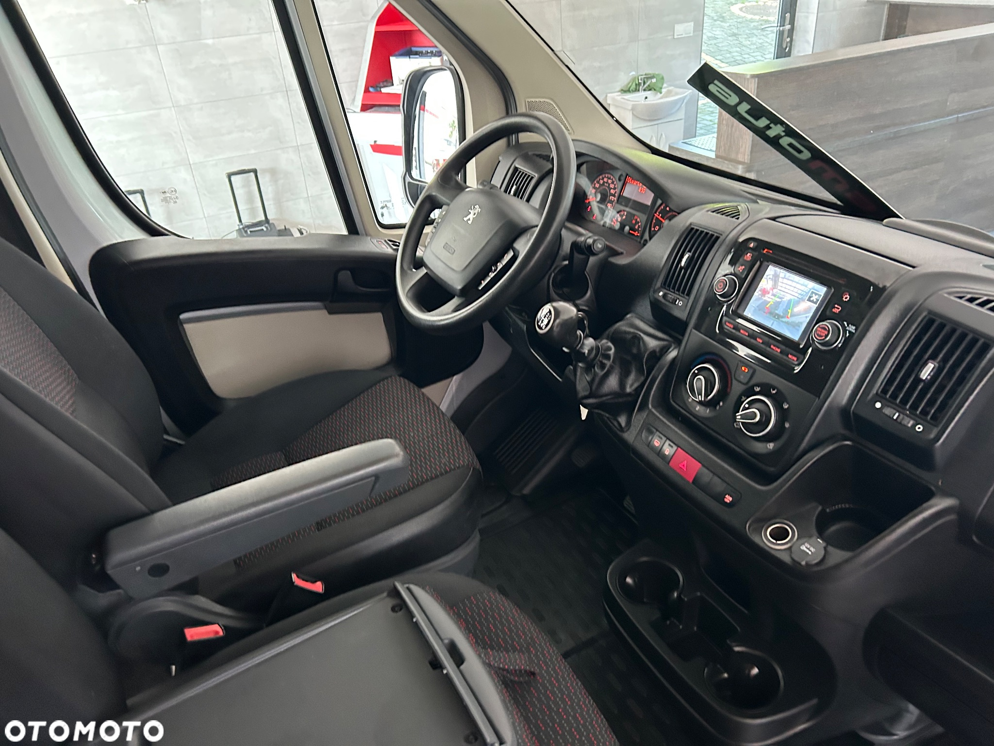 Peugeot Boxer - 17