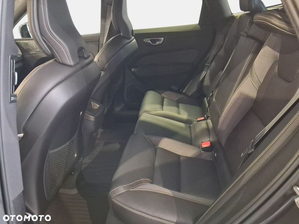 Volvo XC 60 - 16