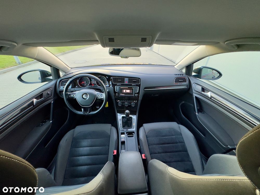 Volkswagen Golf 1.4 TSI BlueMotion Technology Highline - 23