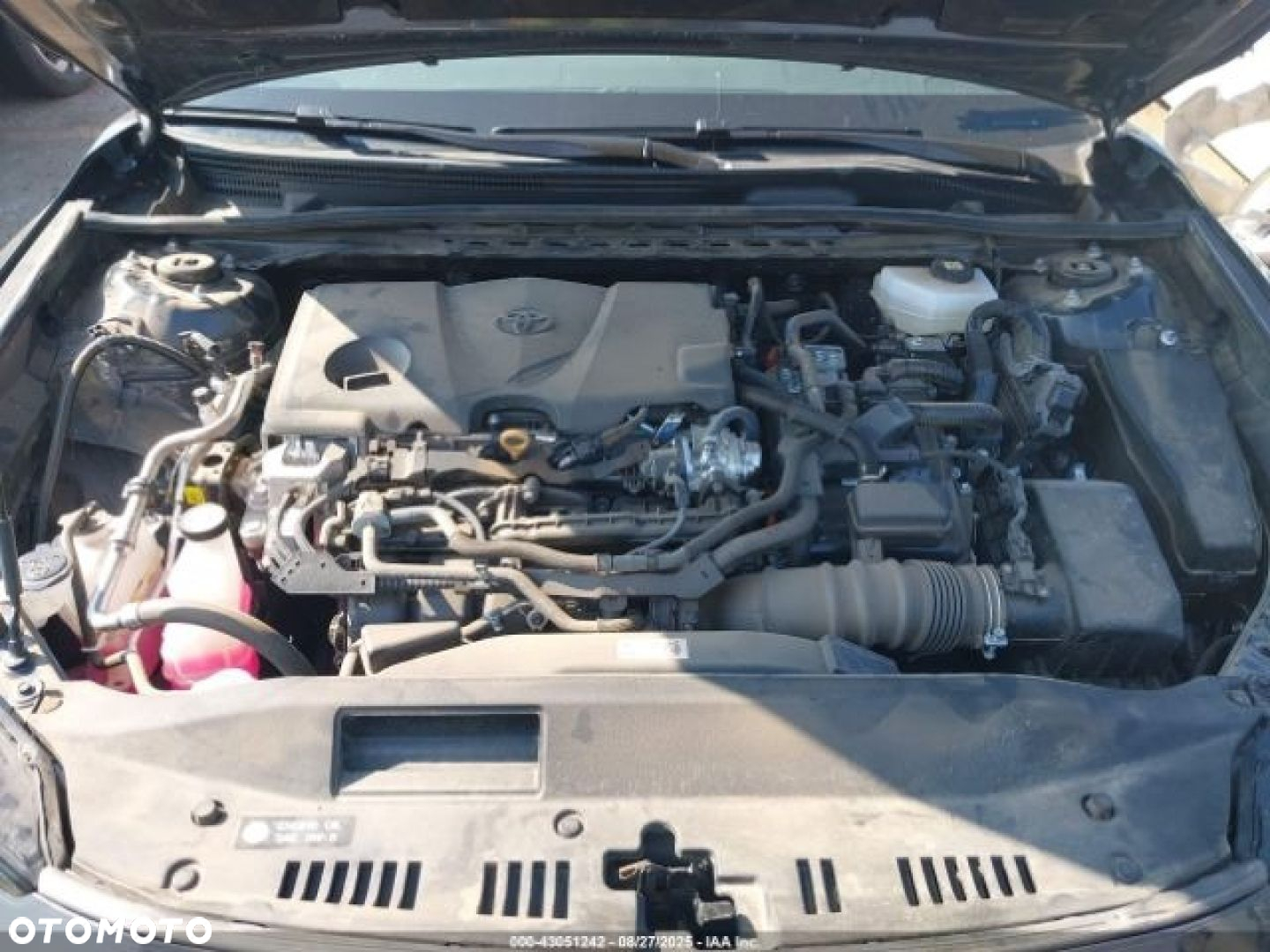 Toyota Camry - 12