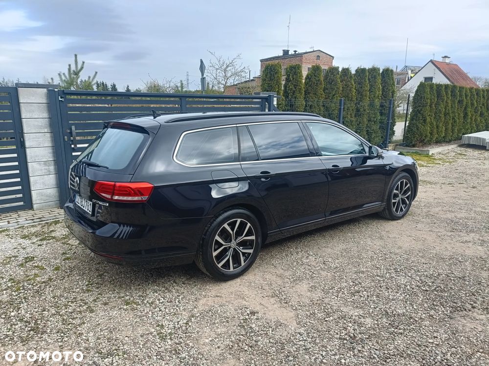 Volkswagen Passat 2.0 TDI (BlueMotion Technology) DSG Highline - 6