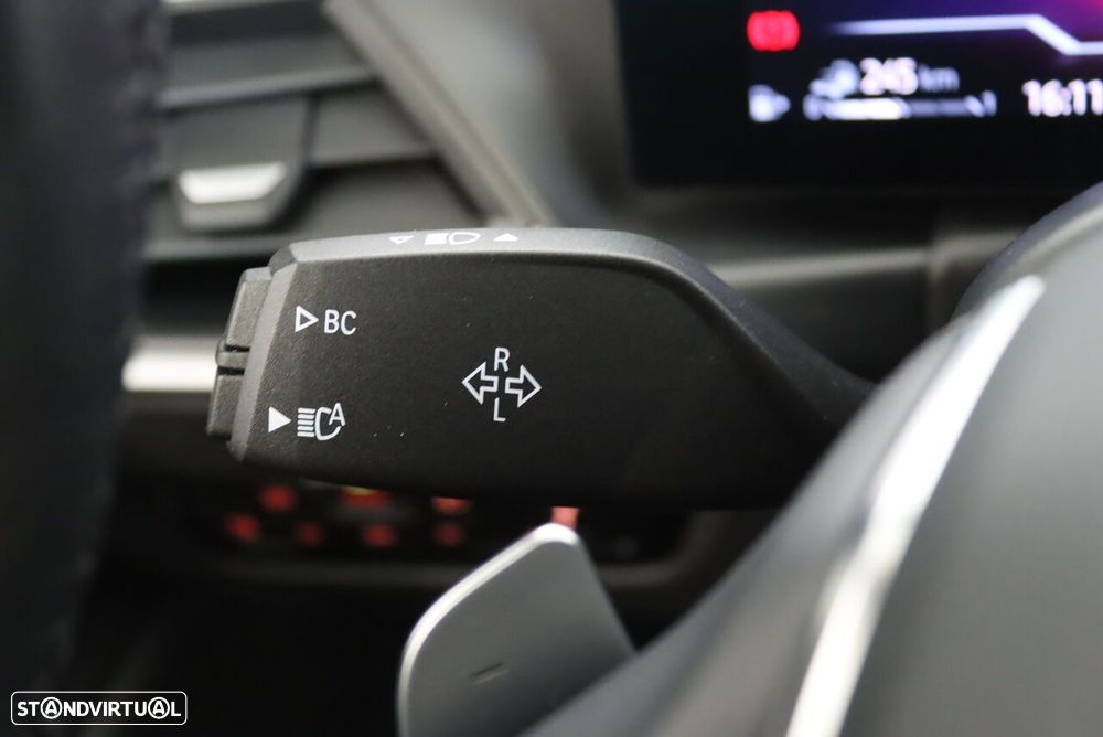 BMW 320 e Corporate Edition Auto - 18