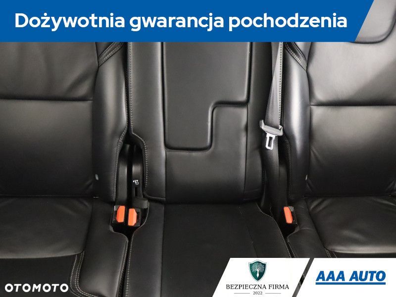 Volvo XC 90 - 12