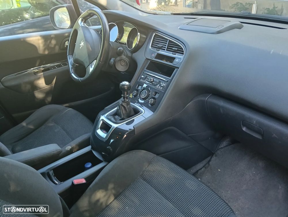 Peugeot 5008 1.6 HDi 7L SE Style - 9